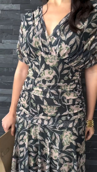 Henny - Flare Dress