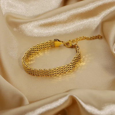 ML - Golden Link Bracelet