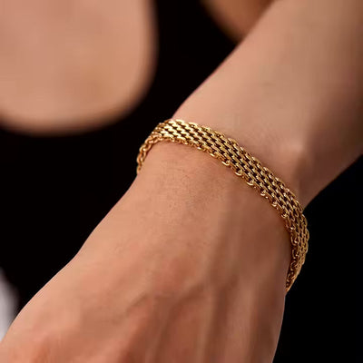 ML - Golden Link Bracelet