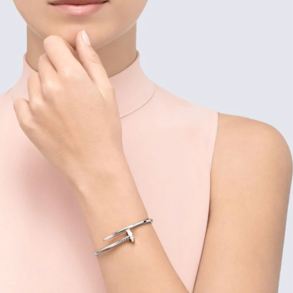 ML - Elegant Pin Bracelet